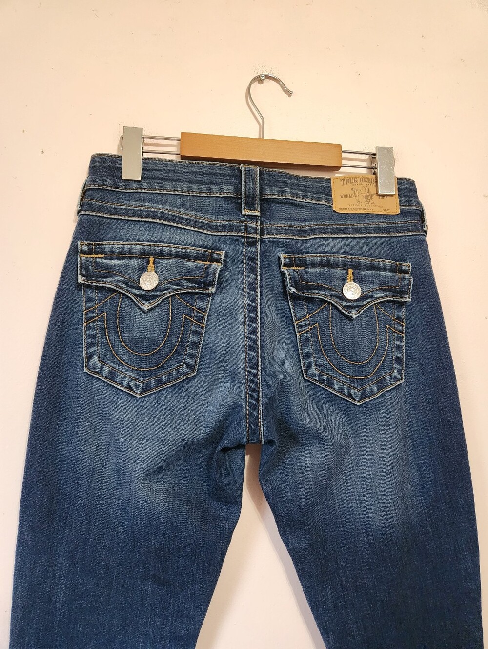 True Religion Super Skinny Flap Frayed Ankle Jeans Medium Wash 27 EUC - Picture 4 of 12